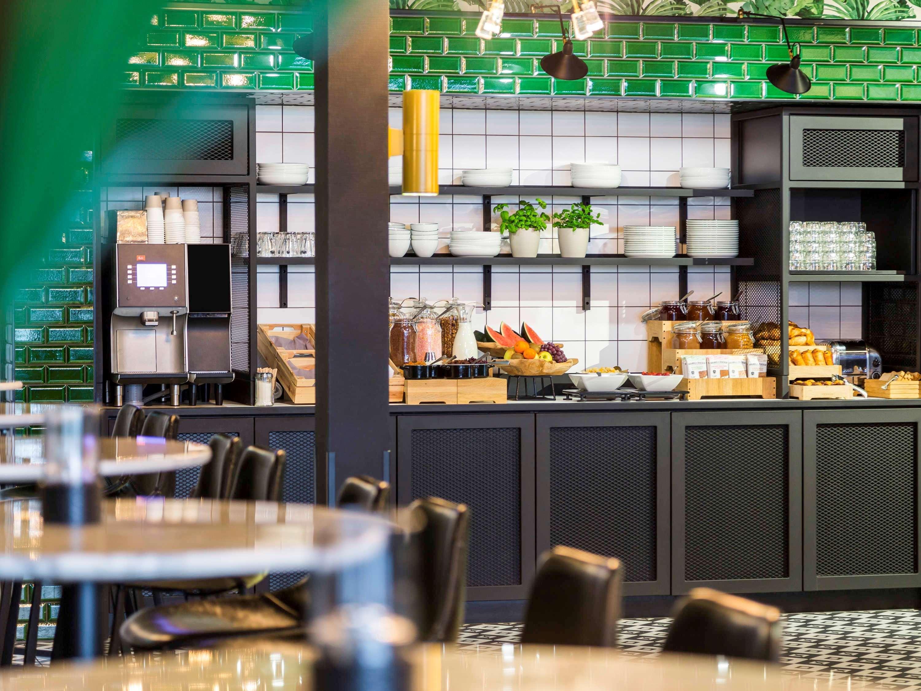 ไอบิส สไตล์ อัมสเตอร์ดัมแอร์พอร์ต Hotel Amsterdam Airport Schiphol ภายนอก รูปภาพ