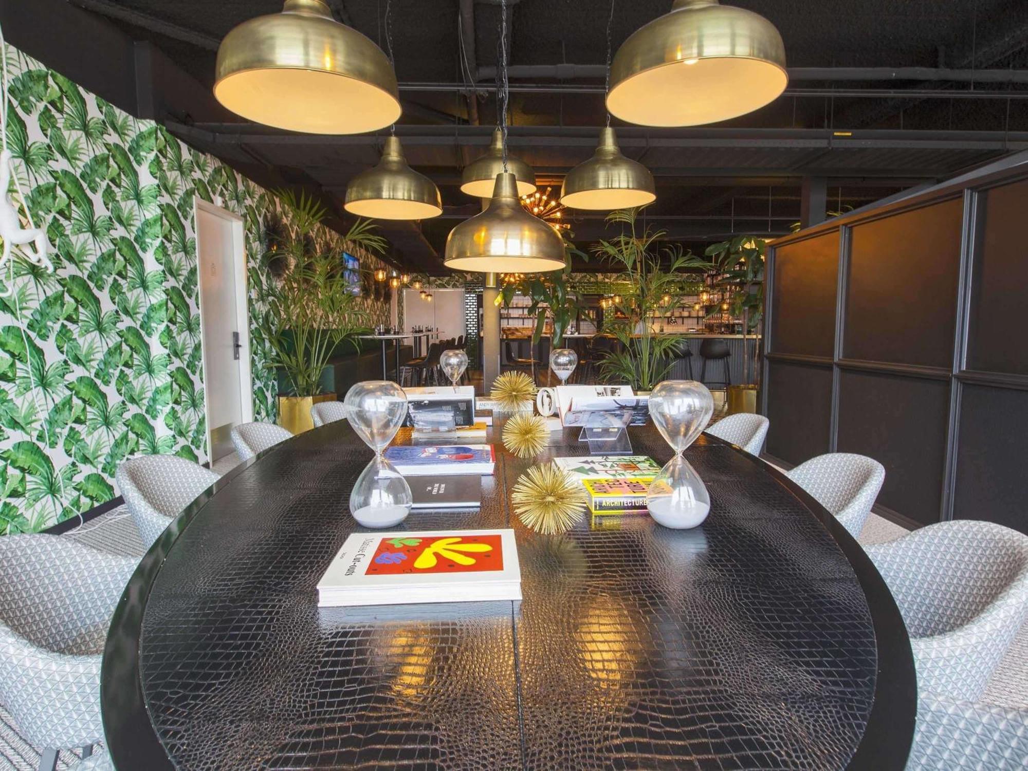 ไอบิส สไตล์ อัมสเตอร์ดัมแอร์พอร์ต Hotel Amsterdam Airport Schiphol ภายนอก รูปภาพ